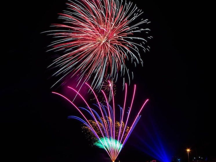 New Year's Eve 2024 Fireworks & Events What's On in Wollongong